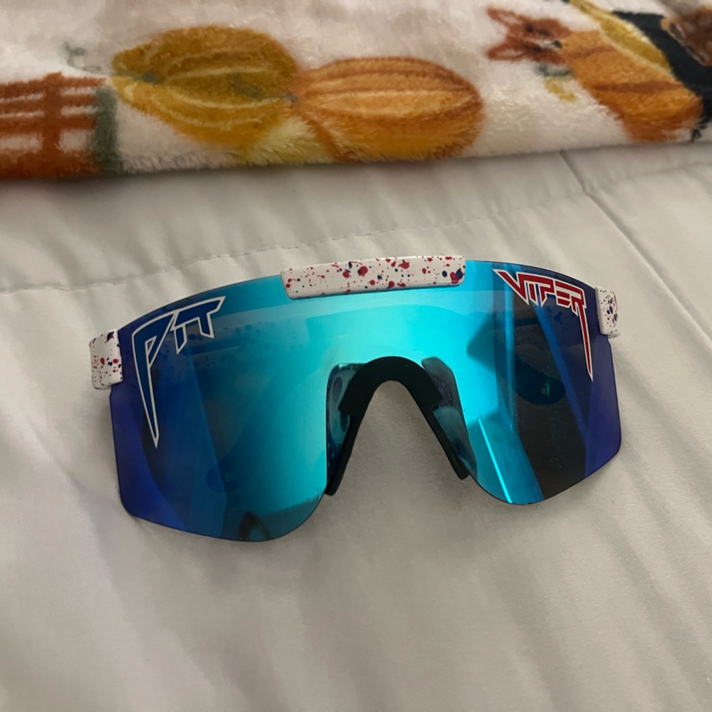 Kids pit viper sunglasses
